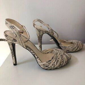 Lauren Ralph Lauren Woven Black and Cream Heels